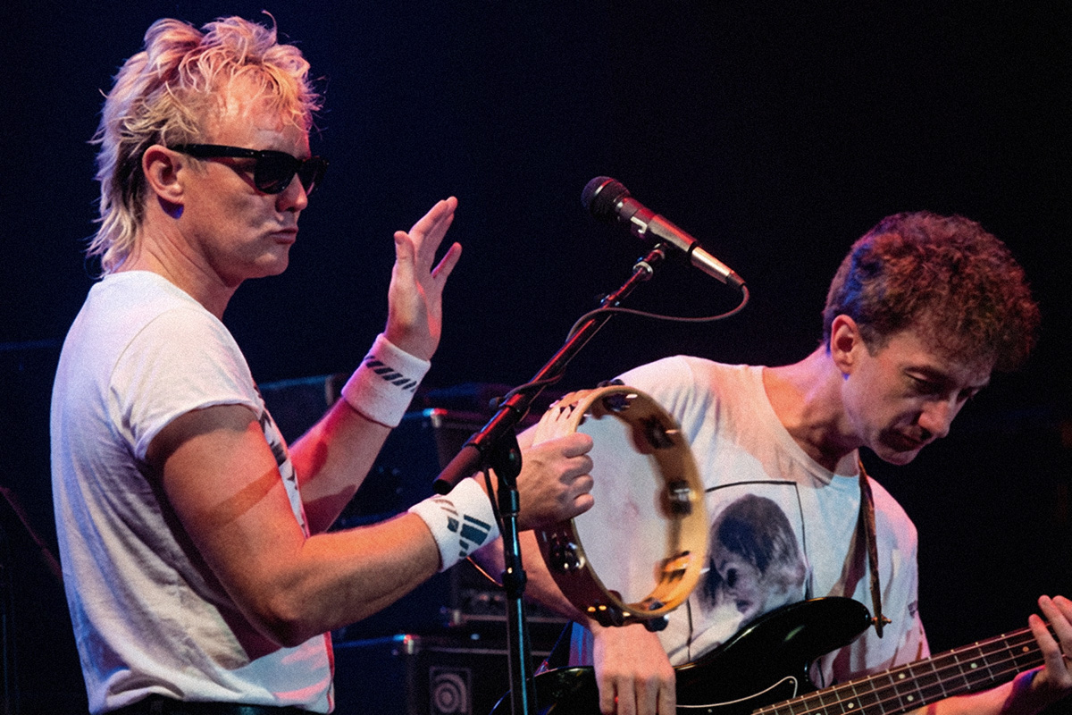 Roger Taylor & John Deacon Live 1986